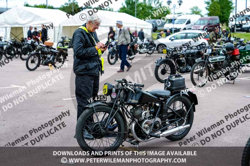 Vintage motorcycle club;eventdigitalimages;no limits trackdays;peter wileman photography;vintage motocycles;vmcc banbury run photographs